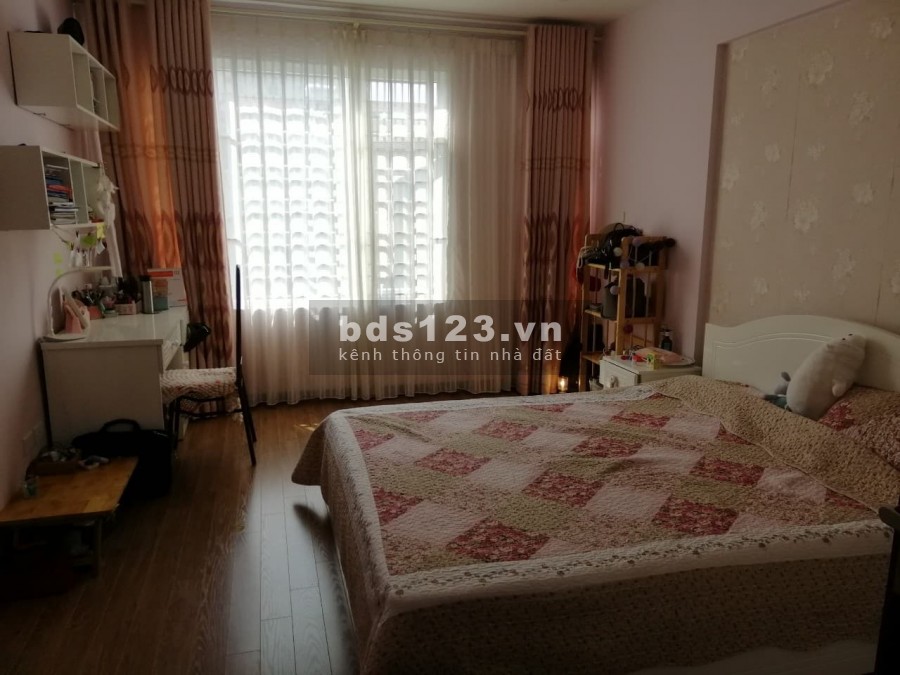 Bán nhà trung tâm Thanh xuân, Ô Tô 37m2, mặt tiền 6.6, 5 tầng, 3.3 tỉ.LH 0383840480