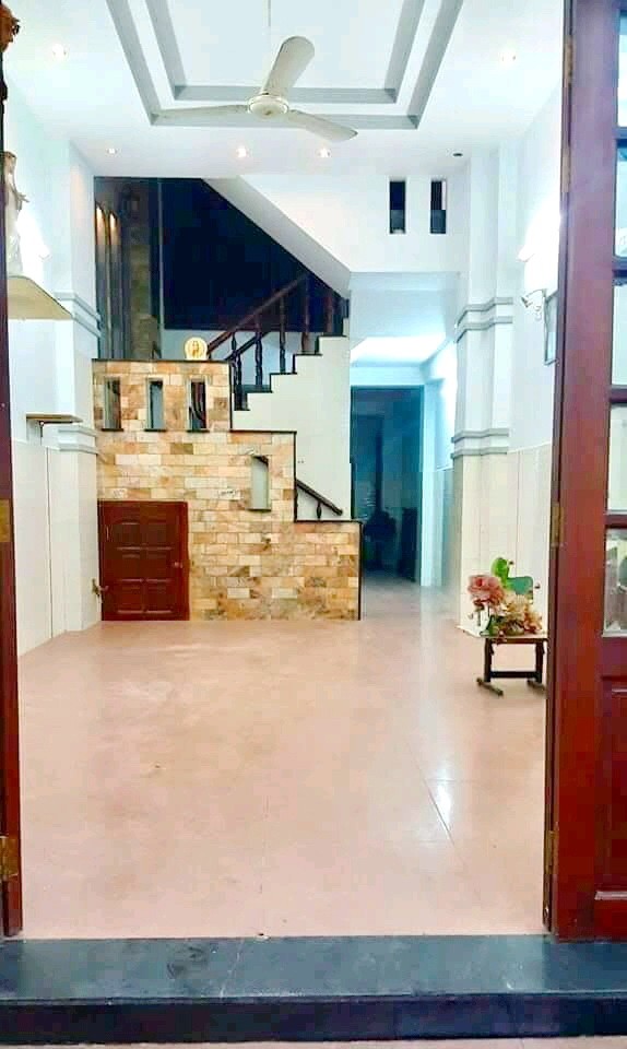 Nhà (4*17m/Nở hậu) mặt tiền đường ôtô nội bộ Chánh Hưng F4 Q8