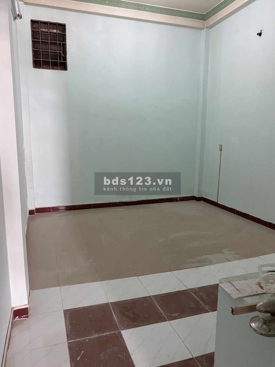 HXH Đinh Bộ Lĩnh 4x18 Trệt 2Lầu-ST 3PN Giá 15Tr/th
