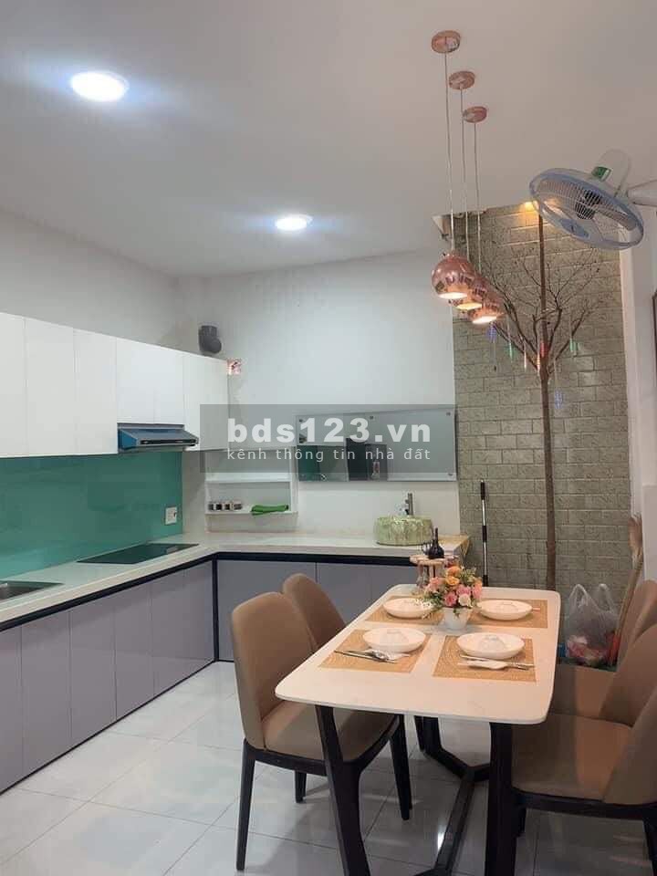 Gò Vấp Bán nhà đường Quang Trung Phường 10 HXH Nở hậu dt 42M2 2 tầng BTCT giá 4.6 tỷ