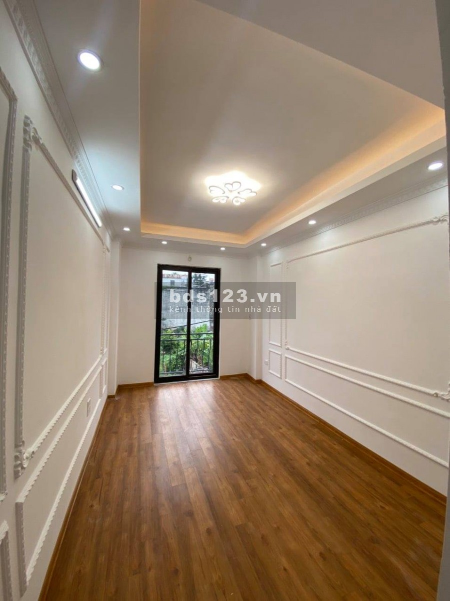 Bán Rẻ Nhà Mới Xây Xuân Thủy(Cầu Giấy) 54m2 5 Tầng, Xe Ba Gác Đỗ Cửa, Giá 3.7 tỷ