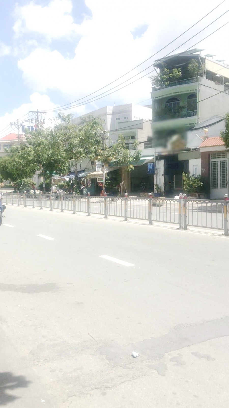 Bán nhà xưởng 1200m2 full thổ cư vị trí cực đẹp ngay ngã 3 Nguyễn Văn Luông P10 Q6