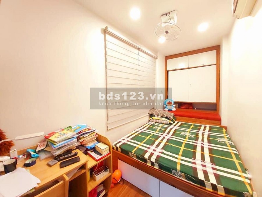 Bán nhà Tôn Đức Thắng 20m2, 4 tầng, 1.85 tỷ, nhà mới, sổ đỏ, ở ngay