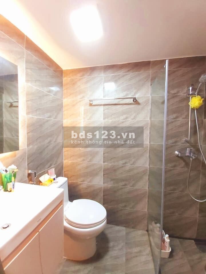 Bán nhà Tôn Đức Thắng 20m2, 4 tầng, 1.85 tỷ, nhà mới, sổ đỏ, ở ngay