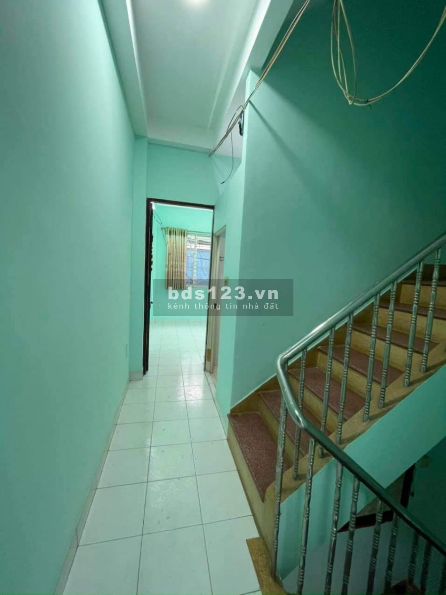 Âu Cơ Tân Bình trệt 3 lầu 50m2 hẻm xe tải giá 7 tỷ