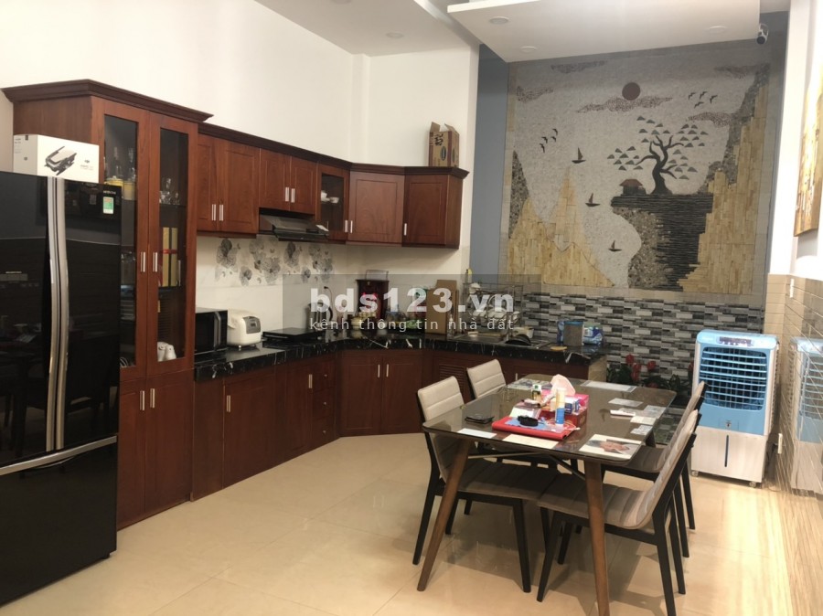 Bán nhà MT phường Tân Qui Q7, 4x20m, trệt 5 lầu, giá 14.5 tỷ