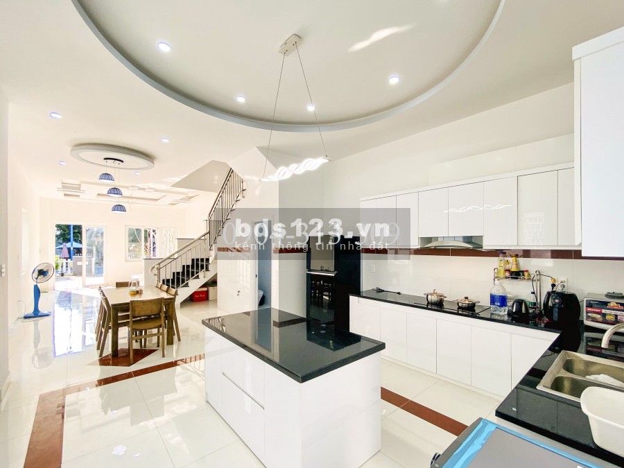 Bán biệt thự song lập Khu Compound MELOSA Garden Khang Điền, đường Võ Chí Công, phường Phú Hữu, Quận 9