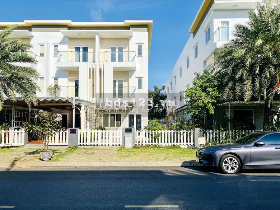 Bán biệt thự song lập Khu Compound MELOSA Garden Khang Điền, đường Võ Chí Công, phường Phú Hữu, Quận 9