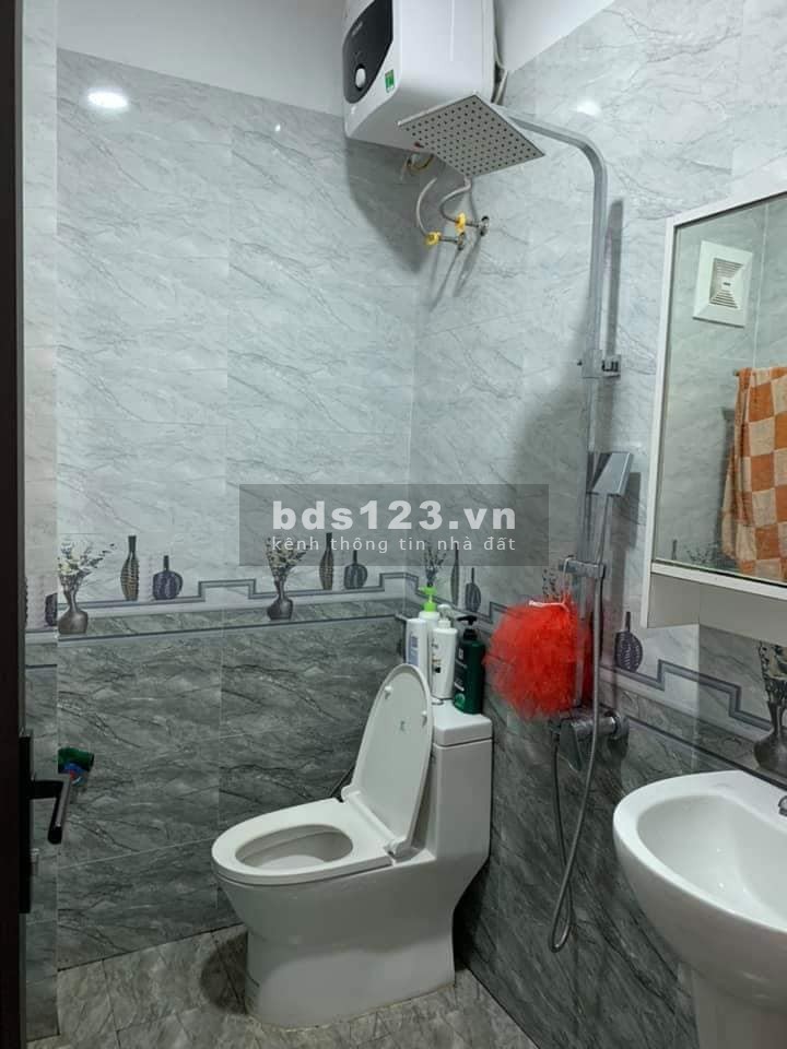 Bán nhà Bồ Đề view hồ an sinh đỉnh, dt 44m2 nhỉnh 3 tỷ