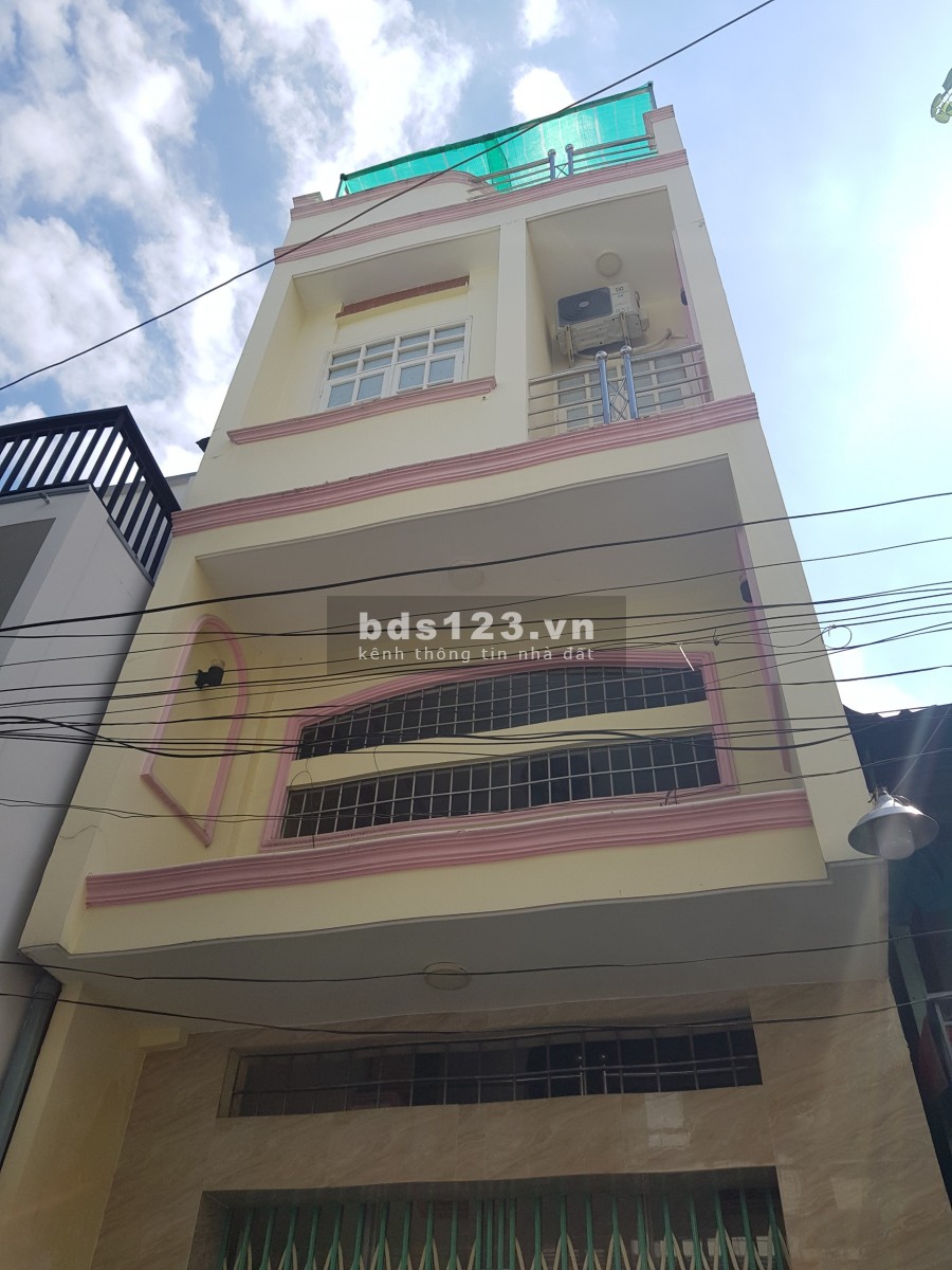 Bán Nhà Quận 11 Lạc Long Quân dt 38m2 4 tầng gần Đầm Sen giá 6.5 Tỷ lh 0886880910