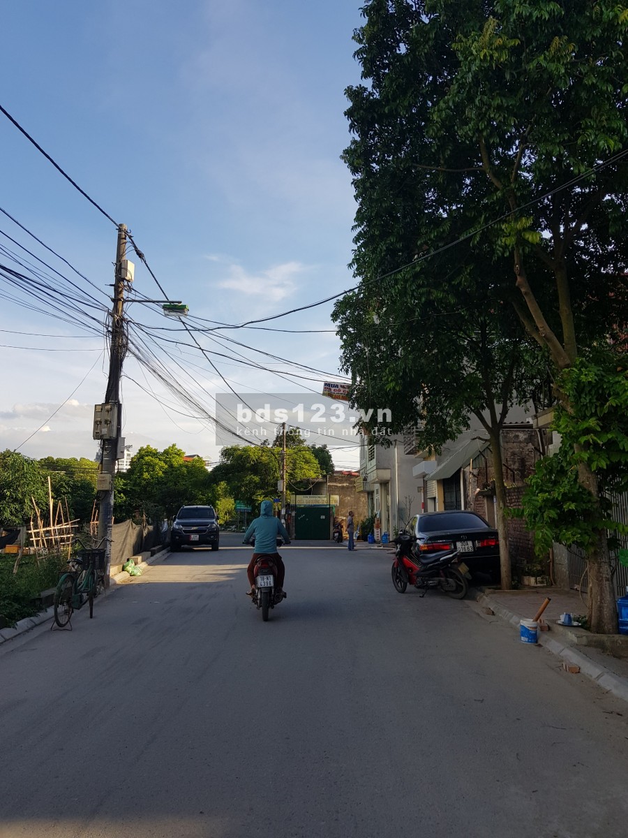 Bán nhà tổ 6 Gia Quất, dt 35m2, 4 tầng, gần cc Hà Nội Homeland, nhà xây tâm huyết