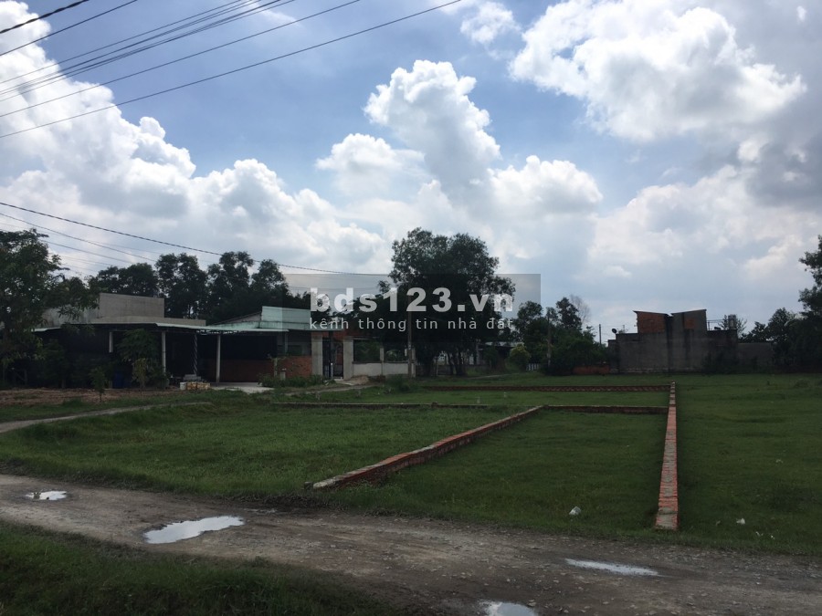 Bao Rẻ.Chủ bán gấp lô đất 100m2 Đ.Giồng Lớn vào 400m, ĐHT, Giá 600tr SHR