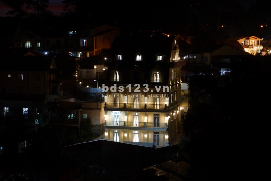 Bán gấp Biệt thự du lịch 949m2 view thoáng Đà Lạt - 29 tỷ