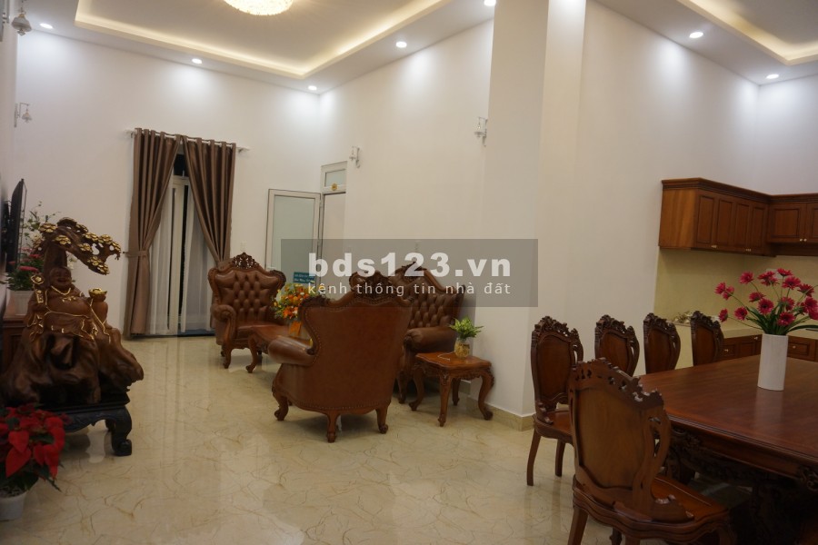 Bán gấp Biệt thự du lịch 949m2 view thoáng Đà Lạt - 29 tỷ