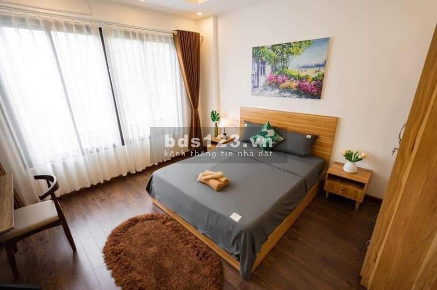 Bán nhà Minh Khai mặt ngõ kinh doanh dt 30m2, 5 tầng, giá 3.5 tỷ