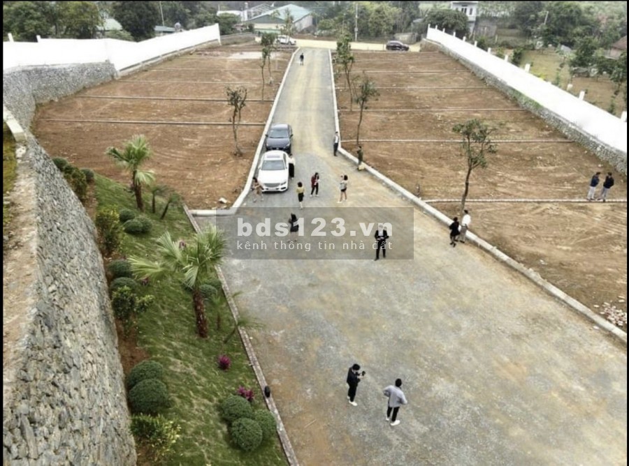 Cần bán lô đất từ 150 - 235m xã Đông Xuân, Quốc Oai, Hà Nội giá từ 11tr.m2