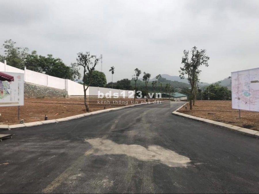 Cần bán lô đất từ 150 - 235m xã Đông Xuân, Quốc Oai, Hà Nội giá từ 11tr.m2