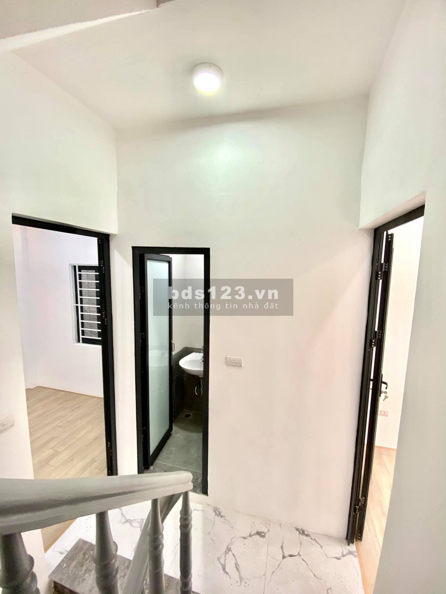 Lô góc siêu thoáng nhà đẹp Tân Mai DT 35m2 x 5 tầng x Nhỉnh 3 tỷ