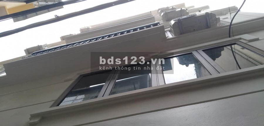 Bán nhà Phố Pháo Đài, Nguyễn Chí Thanh, 68m2, Thang máy, Full nội thất, kinh doanh, chỉ nhỉnh 8.x tỷ. LH:0965479383