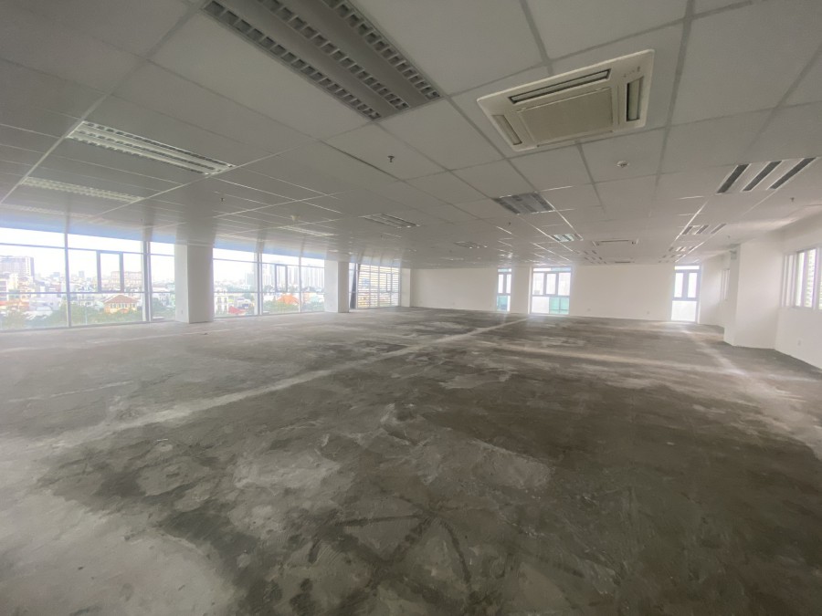 Cho thuê văn phòng 1000m2 tại Tòa nhà Samco view mặt kính Võ Văn Kiệt, sàn trong suốt 3 mặt kính