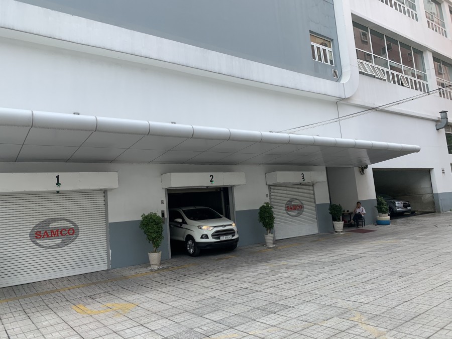 Cho thuê văn phòng 1000m2 tại Tòa nhà Samco view mặt kính Võ Văn Kiệt, sàn trong suốt 3 mặt kính