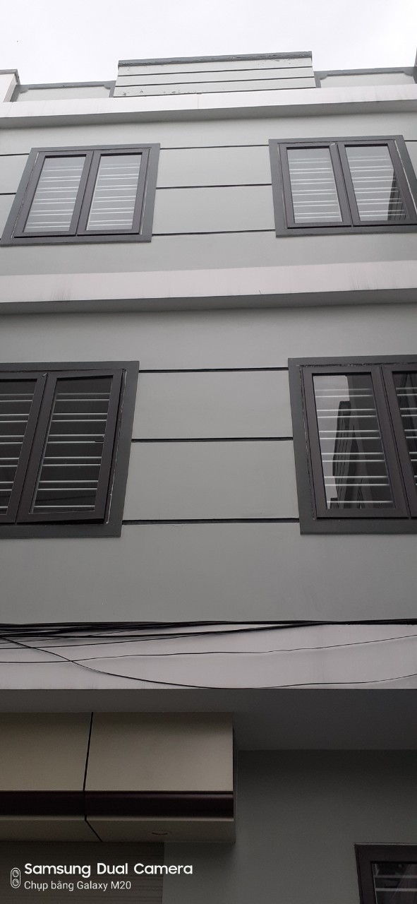 Bán nhà trong ngõ Quán Trữ Kiến an, 3 tầng đúc kiên cố, giá 1.57 tỷ