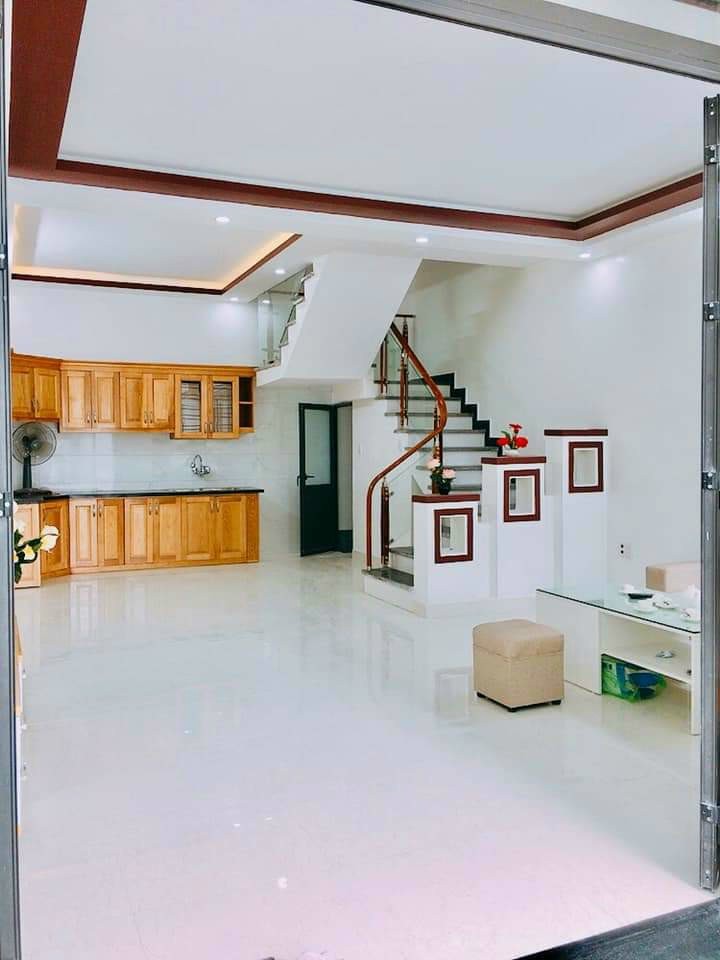 Bán nhà trong ngõ Quán Trữ Kiến an, 3 tầng đúc kiên cố, giá 1.57 tỷ