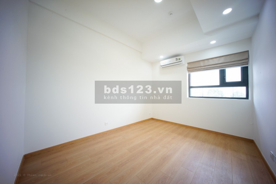 Giá tốt nhất khu vực Thủ Đức - căn hộ 2pn, 2wc Centum Wealth bếp, rèm, máy lạnh chỉ 8 triệu