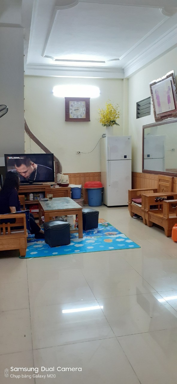 Bán nhà nguyên căn ngay trung tâm đường Nguyễn Đức Cảnh, Lê Chân
