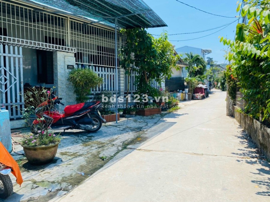 Hàng Hiếm! Bán Lô Đất Dương Thiệu Tước Ô Tô Vivu Giá Chỉ 1.1 Tỷ