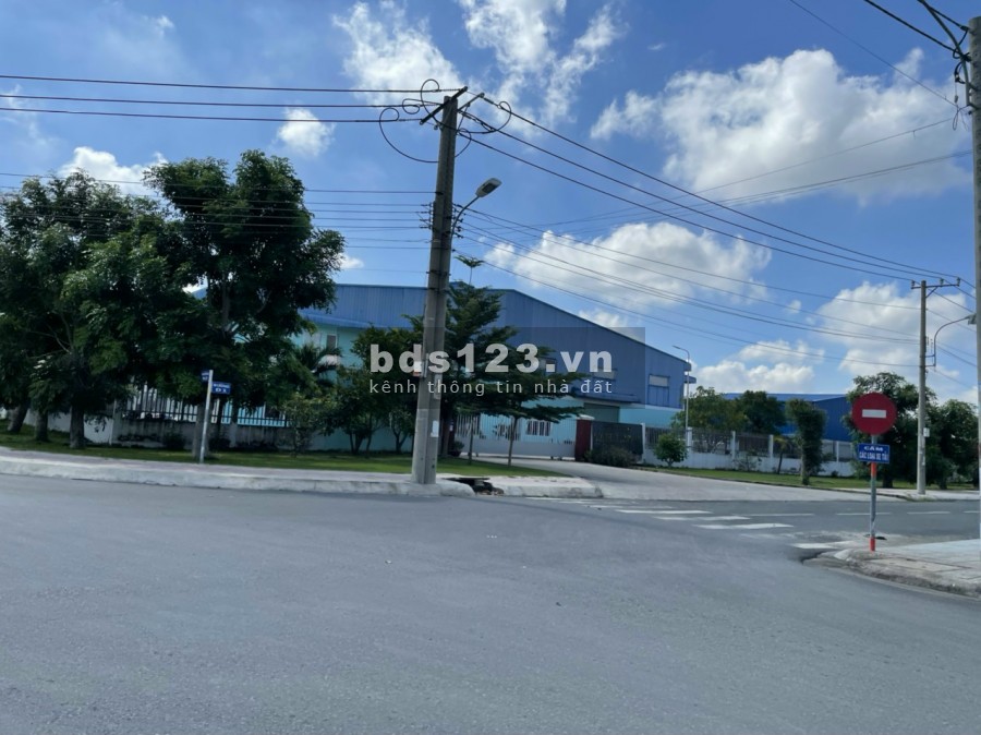 Đất giữa lòng KCN ngay MT Đinh Đức Thiện SHR giá rẻ cho khách hàng đầu tư