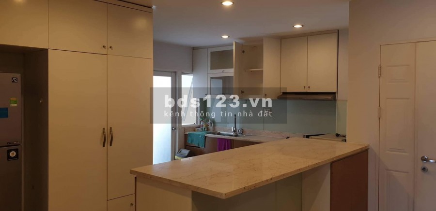 Cần bán căn hộ cao cấp Riverside Residence dt: 146m2 giá 7.2 tỷ