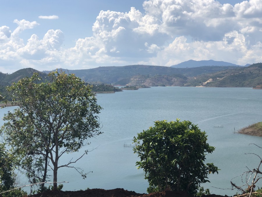 Cấn bán 1.7ha đất mặt sông view đẹp xã Liên Hà, Lâm Hà, Lâm Đồng
