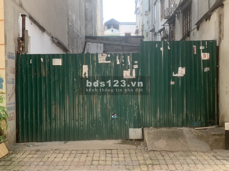 Đất đẹp phân lô Hoàng Quốc Việt 70m2, MT 5m, Giá 7 Tỷ x
