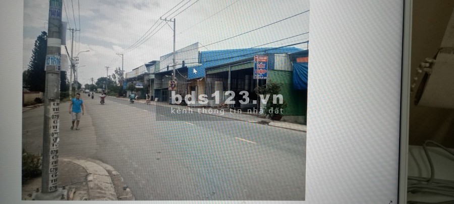 Bán nhà số 4 Võ Văn Vân Quận Bình Tân. còn mới, vào ở ngay