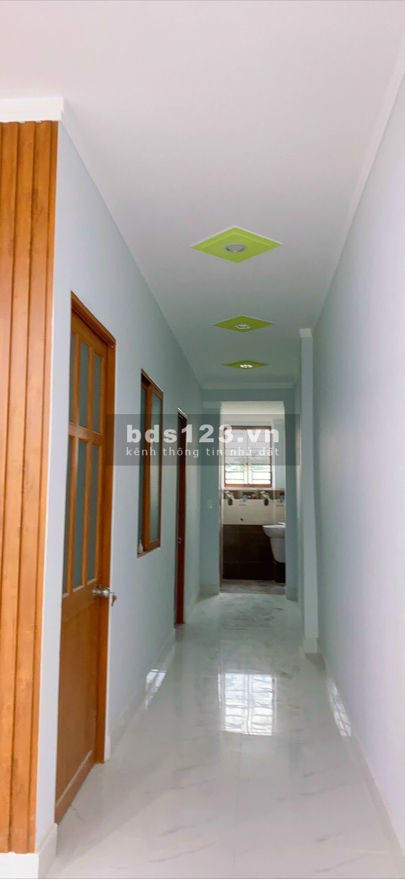 Nhà Biên Hòa ngay trường đại học mở 2170tr/135m2 sổ riêng, dưòng 7m