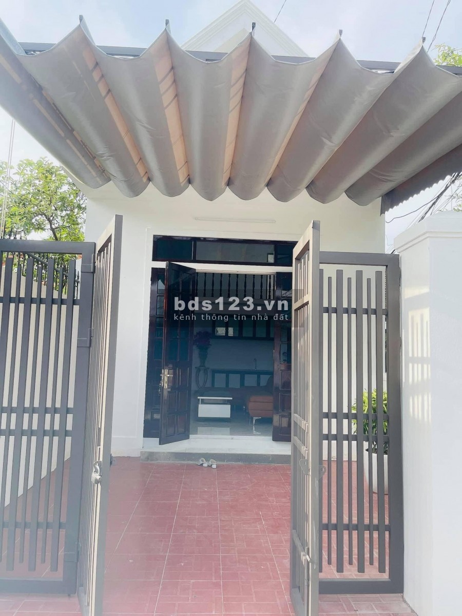 Bán nhà phường Tân Hiệp, thị xã Tân Uyên, 1,5 tỷ, sổ riêng chính chủ, ngân hàng hỗ trợ 60%