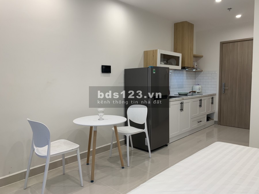 Cho thuê căn hộ 2PN+1 giá 7tr/th tại Vinhomes Smart City. Lh: 0393425188.