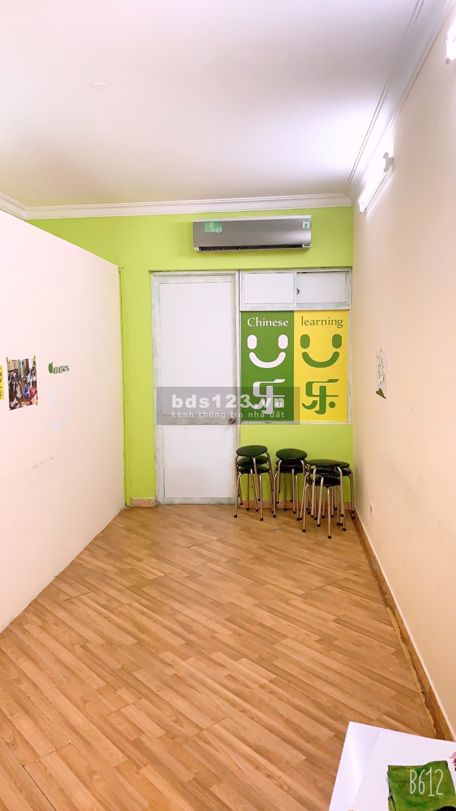 Cho thuê CCCC 17T1 Trung Hòa Nhân Chính 120m2, lh 0984376407