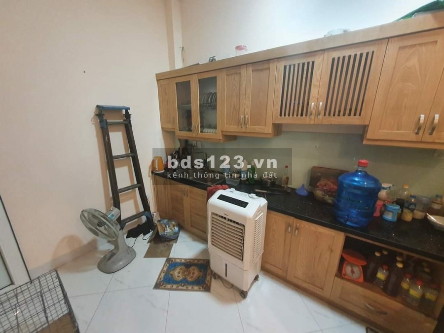 Cần bán gấp nhà Nguyễn Đức Cảnh mới đẹp, DT 40m2 x 5 tầng x Nhỉnh 3 tỷ