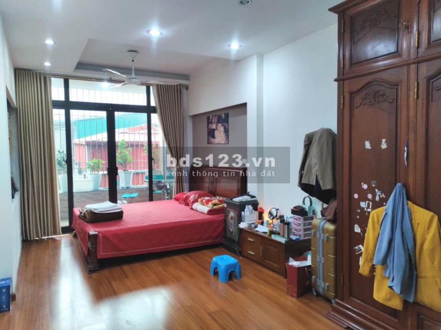 Tổ ấm trọn đời là đây chứ đâu 50m2*3T hàng xóm Tạ Quang Bửu chỉ 2 tỷ