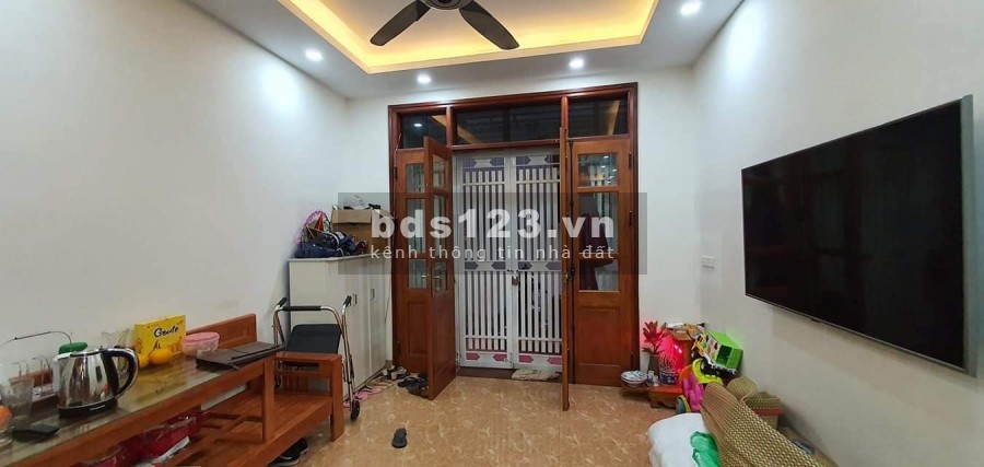 BÁN NHÀ NGÕ RỘNG ĐƯỜNG TRUNG VĂN