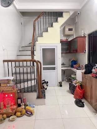 Bán Nhà đẹp 2 mặt thoáng Đê Trần Khát Chân 20m2, 5 tầng, 3mt giá 1.9tỷ Hai Bà Trưng