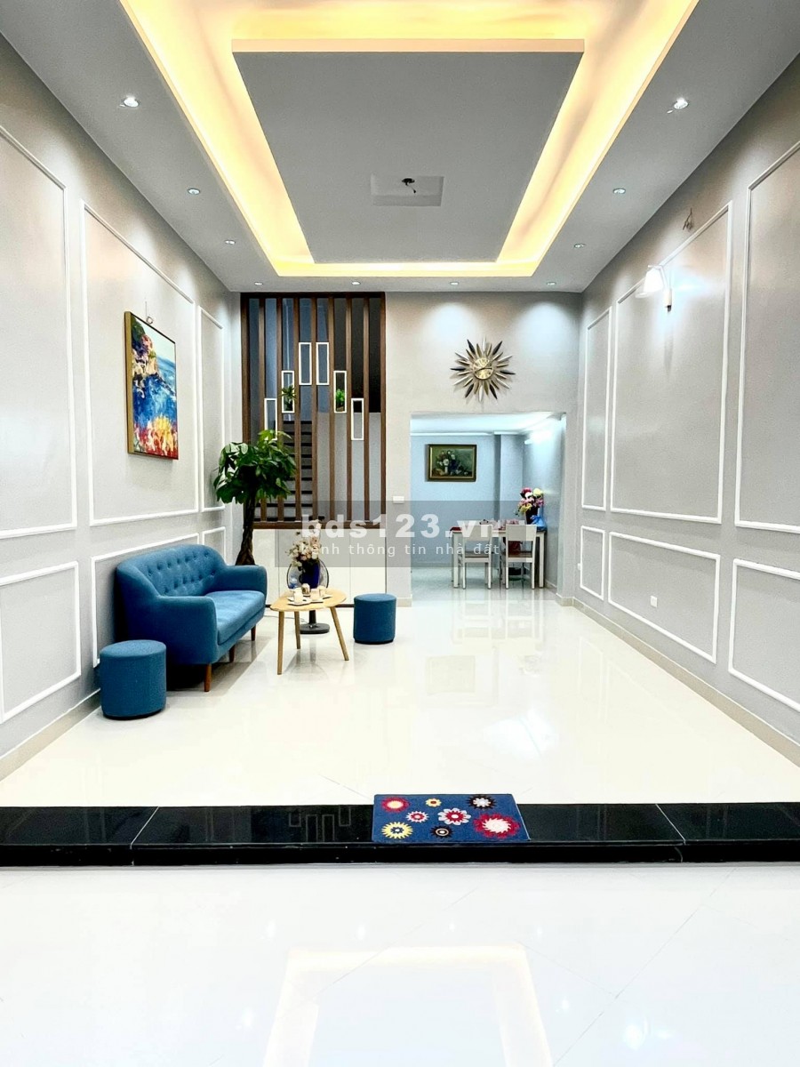 Nhà mới xây chờ đón Tân Gia Trường Chinh 45m2 5 tầng mt 4m giá 4.7 tỷ.