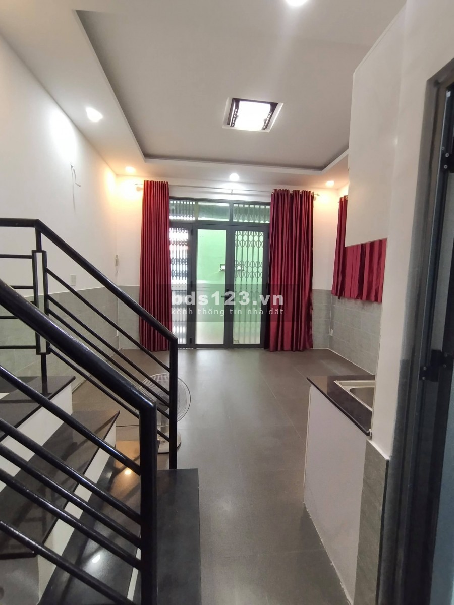Bán gấp nhà Nguyễn Thông Q3, 25m2 chỉ 5.2 tỷ thương lượng