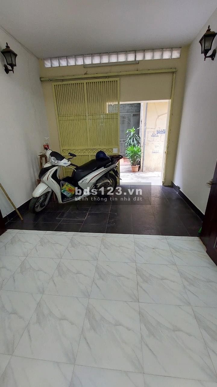 Nhà ngõ 67 Phùng Khoang, 2 mặt ngõ, nở hậu,kinh doanh tốt, DT 71m2-4 tầng- MT 3.5m, Giá 6,5tỷ
