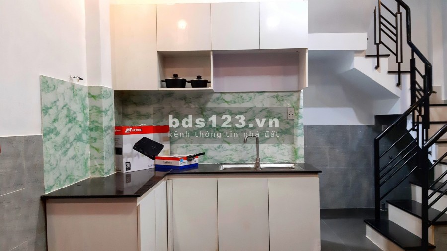 Bán gấp nhà Nguyễn Thông Q3, 25m2 chỉ 5.2 tỷ thương lượng