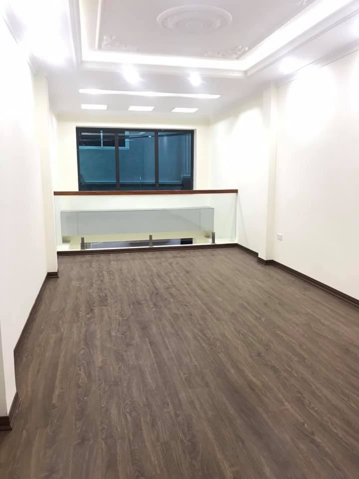 Bán Nhà Tựu Liệt 35m2x5T, Mới Koong, Ô Tô Đỗ Cửa, Ngõ Thông, Sổ Vuông Đẹp 2.9 Tỷ
