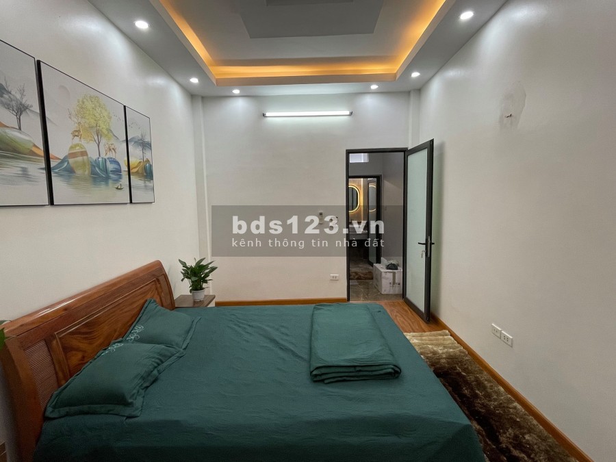 Bán nhà Hoàng Mai MT 3,6m, ô tô, siêu hiếm, nhỉnh 3 tỷ, nhà đẹp ở ngay