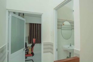 Tân Bình Sát Quận 10 nhà mới ở ngay hẻm 4m giá 65tr/m2